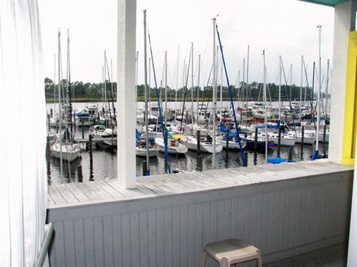 Fairfield Harbour Guest Rooms New Bern Exterior photo